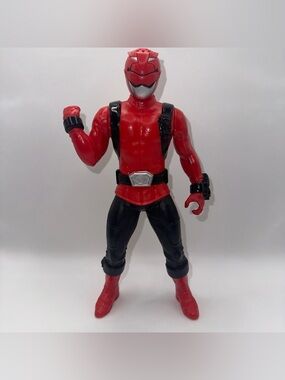 Hasbro Power Rangers Beast Morphers Red Ranger 9.5-inch action figure GUC